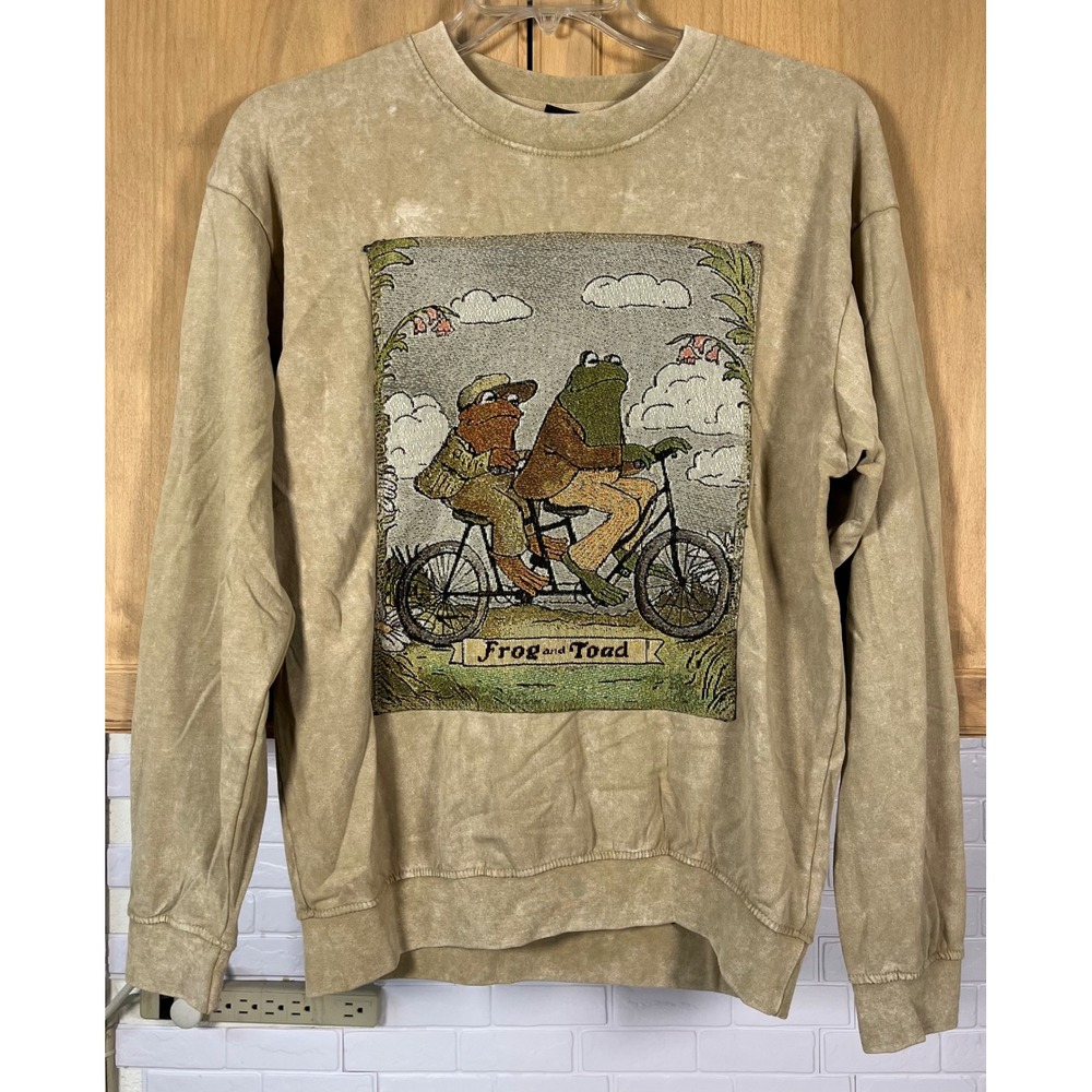 Frog and Toad Sweatshirt Unisex Medium Tan Acid Wash Tapestry Patch Pullover